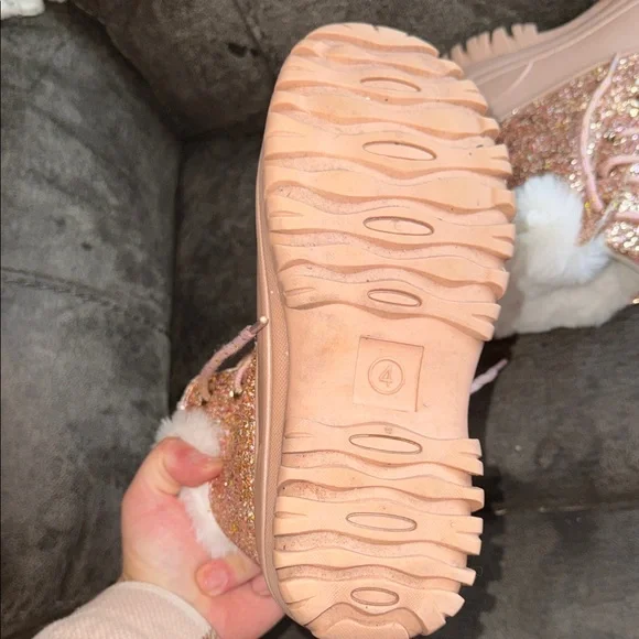 London Fog Sparkly Pink Winter Boots with Faux Fur Lining - Picture 7 of 9